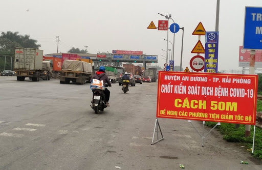 Hải Phòng hủy quy định buộc người dân phải xin giấy xác nhận ra/vào